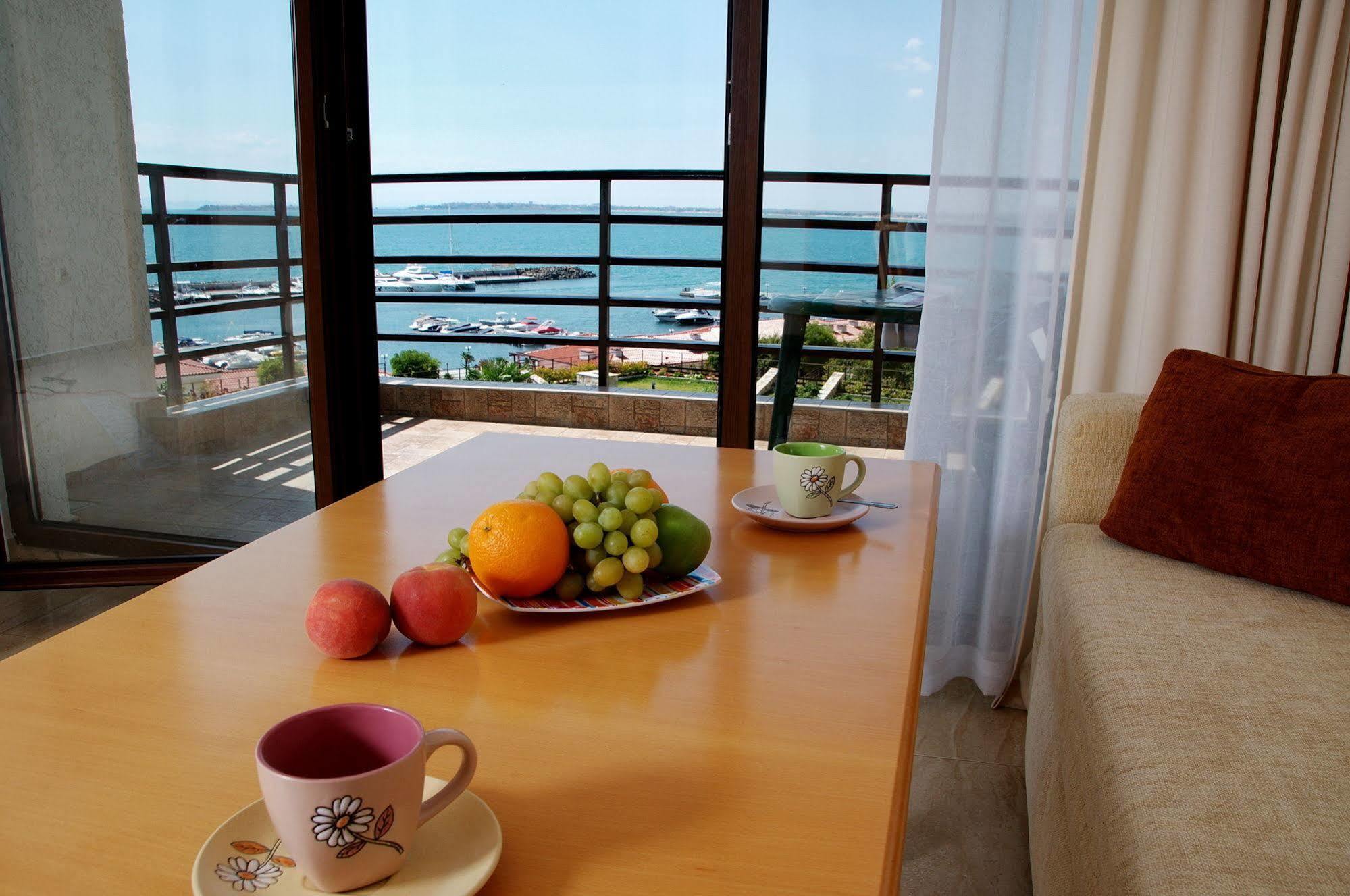 Diamond Apartments Sveti Vlas Ngoại thất bức ảnh